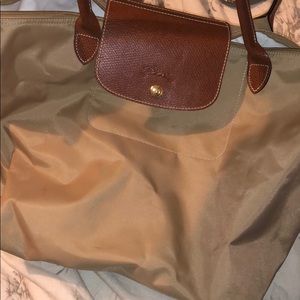 Longchamp purse